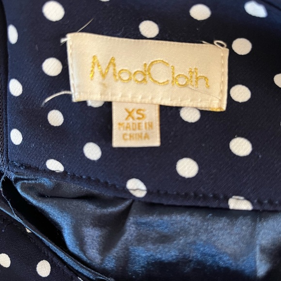 ModCloth Polka Sot Skirt - Picture 5 of 5